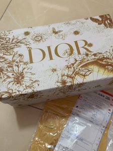 Miss Dior Clutch sling bag