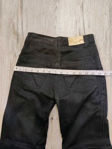 Ma2143 Sabrin bootcut jeans waist 24 inches
