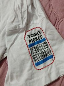 White Graphic Print Crop top