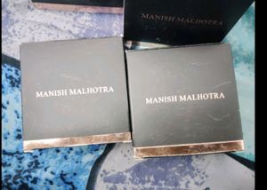 Manish Malhotra Skin Awekning Compact Powder