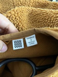 Uniqlo Fleece Jacket