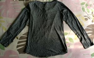 Max Women Wear T-shirt