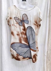 142310. Butterfly Print Top