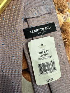 Authentic Kenneth Cole Tie