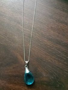 Teardrop Pendant Necklace