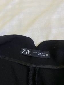 Zara High rise Black Momfit Pant Waist 30