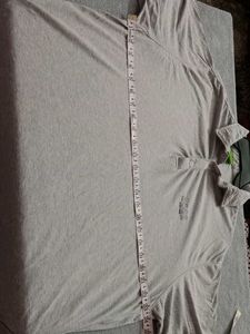 HUGO BOSS Men&#39;s Grey Tshirt