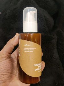 Isntree Green Tea Emulsion