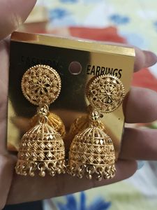 Golden Jhumki