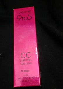 9to5 CC Cream,Whitton Powder, Derma Co BB Cream
