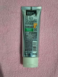 Garnier Vitamin C Serumcleanser