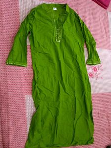 Mehndi green Kurti + Pink Leggings