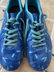 Nivia Football Shoes