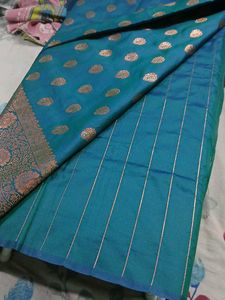 Very Beautiful Branded Dual Tone Green Saree