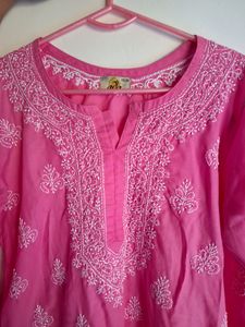 Chikankari Kurti 🌸