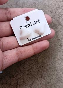 Two Classy Stud Earrings For Girls And Women