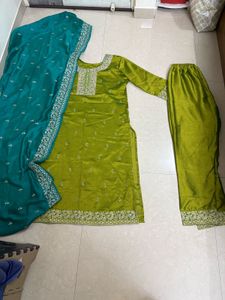 Green Embroidered Kurta Set
