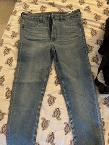 Light Wash Denim Jeans