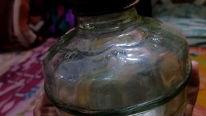 Vintage Glass Oil Lamp Font
