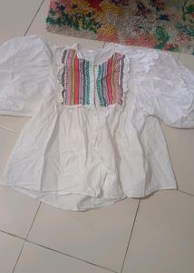White New Top