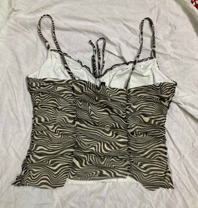 H&amp;M crop top
