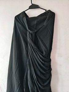 Chic Black Dress