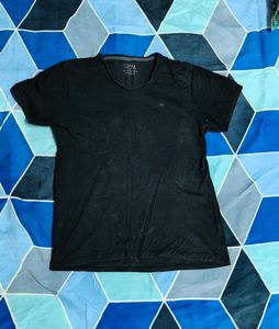 Black T-shirt
