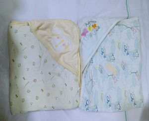 Baby Hooded Towels (2)