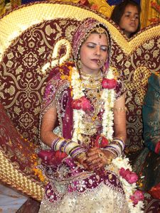 Lhnga Choli