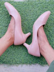 Marc Loire Pointed Toe Bellies With 1.5 Inch Heel