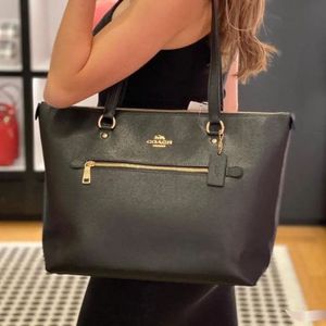 Coach Black Tote Bag- no shipping