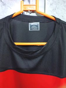 Brand New Unused Tshirt Pack Of 2 Large Size