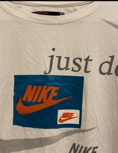 Nike Tshirt