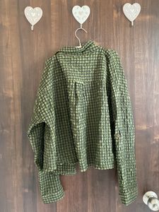 Nuon Green Scrunched Shirt