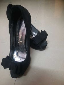 Black Platform Heels with Red Bottoms