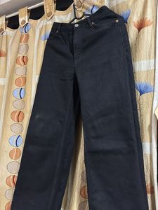 Black Jeans