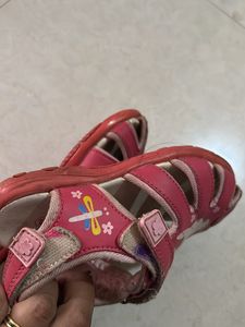 Max Sandals