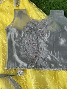 Crop Top With Shrug
