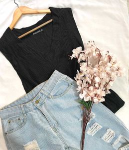 B2G2 🎁Sleeveless Knit Top D