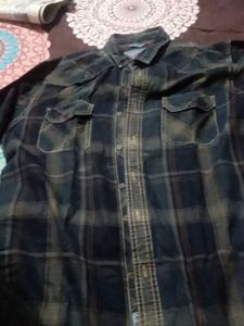 Men&#39;s Plaid Shirt