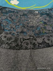 Xxl Tshirt / Grey/ Back Neck Lace Design