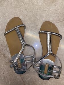Aldo Flats Size 37