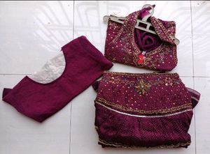 Fancy SKIRT &amp; BLOUSE ( 3- 4 YEAR)