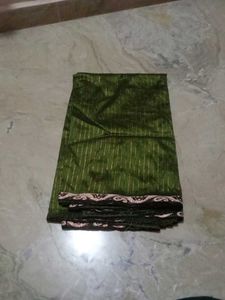 Dark Green With Golden Black Degin Less