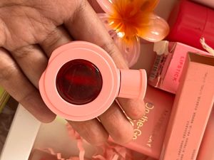 8 Product Makeup Lipstick Blush Combo