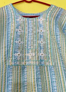 Elegant Striped Kurti Set