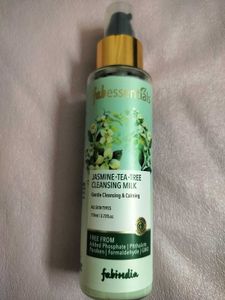 Jasmine Tea Tree Cleansing Milk