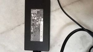 CHICONY LAPTOP CHARGER NEW AND ORIGINAL 150 WATT