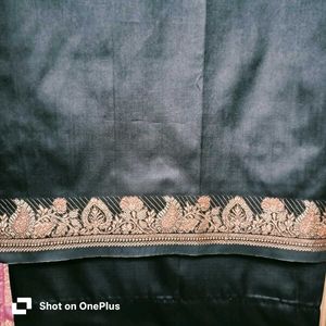 Elegant Pink &amp; Black Saree with Detail