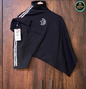 *ADIDAS T-SHIRT